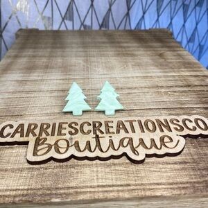 New handmade marble Christmas tree earrings